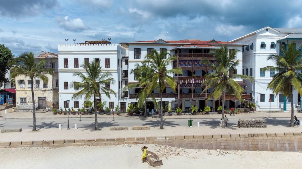 Mizingani Seafront Hotel