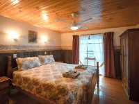 Sanctuary Park Cottages