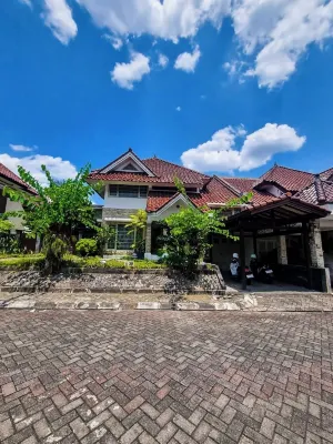 PESONA MERAPI A-039 - Gästehäuser