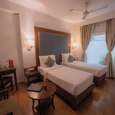 Hotel Clarks Collection Bhavnagar