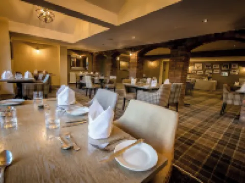 Wild Pheasant Hotel & Spa Hotels in Llangollen