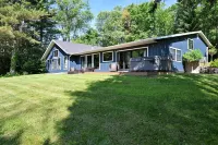 The Namakagon Lakehouse 4 Bedroom Home