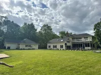 Indiana Dunes Getaway on 2 acres! Truly unique 4 Bedroom, 4 Bath home!