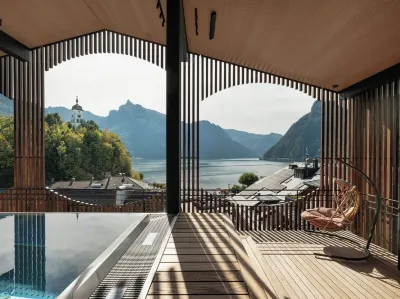 Post am See - 4 Stern Superior Hotel dekat HBC Arena Pinsdorf