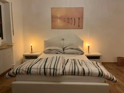 Bright, cozy apartment with mountain views near the lake and city, pet-friendly Hotels in Prien am Chiemsee