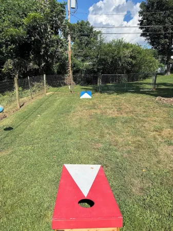 Etowah's Cottage - dog friendly, king beds, hiking, rafting, motorcycles