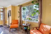 Suburban Studios Albuquerque Uptown