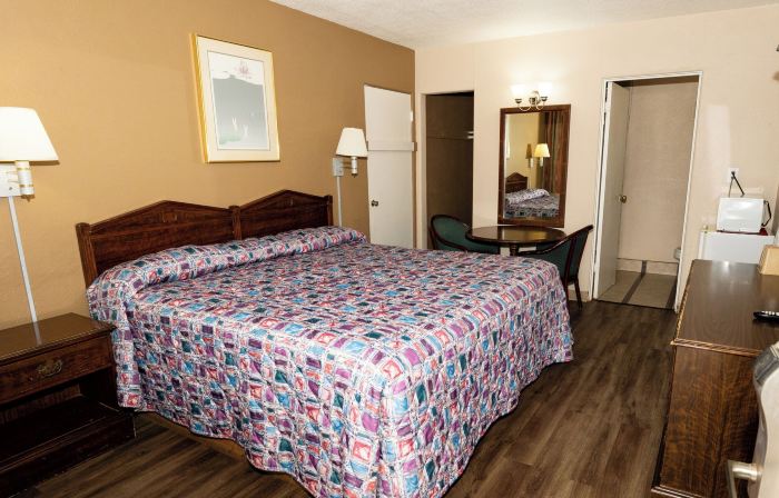 Budget Inn Snyder