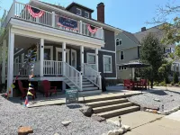 Stay near Grand Haven Beach & Downtown