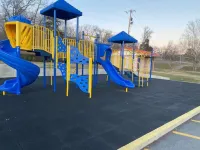 Private Hot Tub!  Kayaks. Serene Lakefront. Pool.