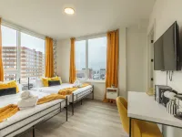 Bright & Bold with NYC Views, Sleep 13, Park 2 cars FREE, 3BR, 3Bath Hotels in East Orange