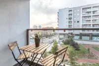 GuestReady-Broken Record|1BR apt|Balcony|Parking - Condos