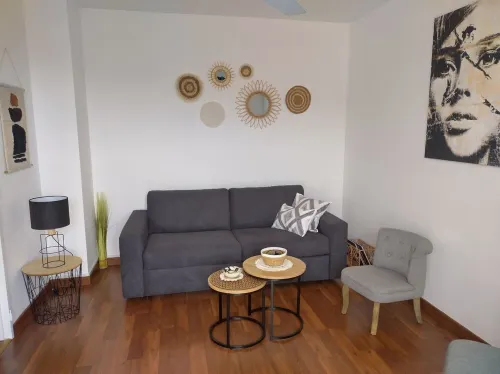 Appartement T1 L'escapade Roanne Centre Hotels in Département Loire