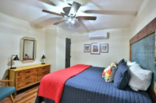 The Hala Lodge and Campground -Riverfront Class 5 -2bed/2bath on Nantahala River