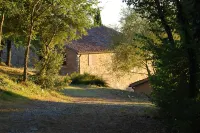 Passerina House: the unknown Umbria.  Old stone farmhouse with a view Hotel a Montegabbione