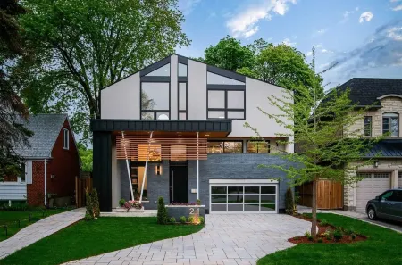 Brand New Modern Mansion Отели рядом с достопримечательностью «Торонто Ботаникал Гарден»