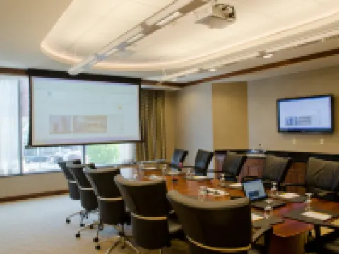 Embassy Suites by Hilton Buffalo Hotel di Buffalo