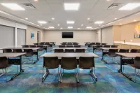 Home2 Suites by Hilton Saginaw - parking