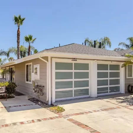 Luxe & Spacious Retreat - Steps to Beach Game Room