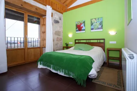 Casa Rural a 7 km de El Burgo de Osma Отели в г. Бурго де Осма