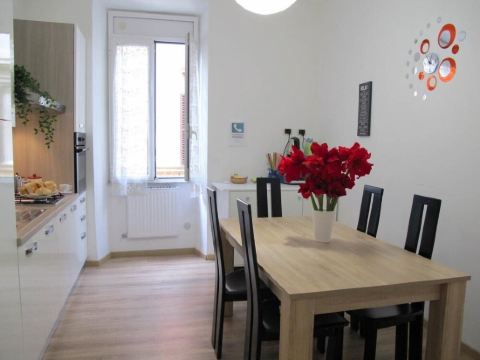 Apartment Rome - Vatican. Comfort and privacy for groups or families