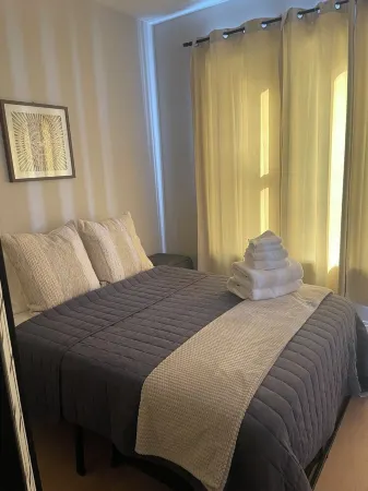 Dearborn #1 Modern and Cozy 1-bedroom apartment with WiFi, AC, Henry Ford Museum