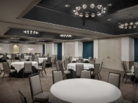 DoubleTree Suites by Hilton Lexington Hotels in Lexington