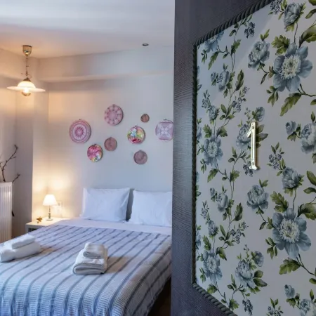 Stagiates Guest House Room 1