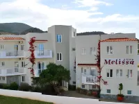 Melissa Apartments, Studios & Suites