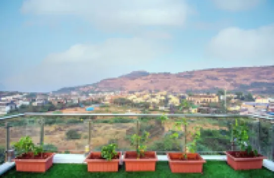 Spacious villa with 4 bedrooms and WiFi, AC in Lonavala