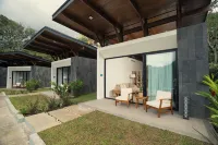 VIllas Turrú 402 fully equipped in Turrucares with shared pool and BBQ area.