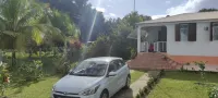 Pleasant house with trees and flowers, 5 minutes from all amenities Hotels in Les Abymes
