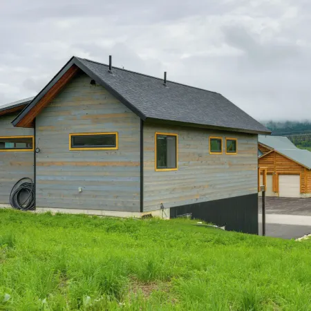 Quiet Alpine Hideaway w/ Panoramic Mountain Views!