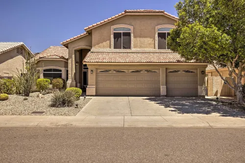 Boat Dock, Game Room! Lakefront Glendale Getaway - balcony