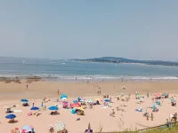 Apartment in playa de ber. Hoteles en Eume