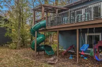 Spacious 5-bedroom A-Frame in South Haven with view of Lake Michigan