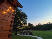 Hannah's Hideaway - Sleeps 6, secluded cabin in Stuart with mountain views