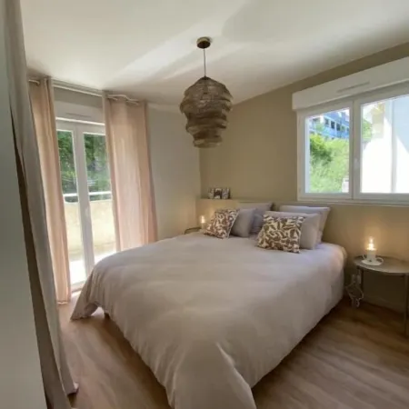 Splendid Duplex Apartment renovated Evian lake view 8 people Отели рядом с достопримечательностью «Железнодорожный вокзал Эвиан»