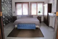 Brussels Downtown with terrace Hotels in Uccle