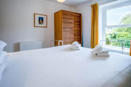 Fern Bank - 5 Bedroom House - Horton Отели в г. Пенрис