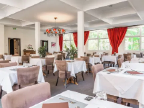 HI Brides-les-Bains Hotels in Savoie