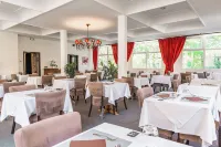 HI Brides-les-Bains فنادق في 