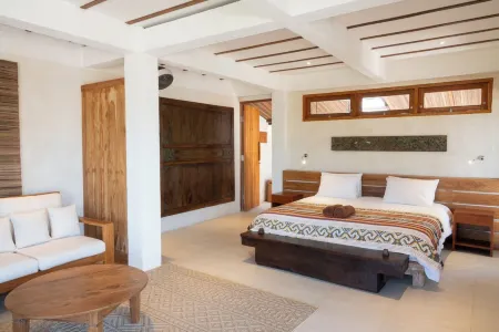 4 bedroom Rote Beach House