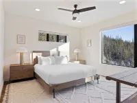 Big Sky Basin - Ski-in/Out, Hot Tub & Game Room