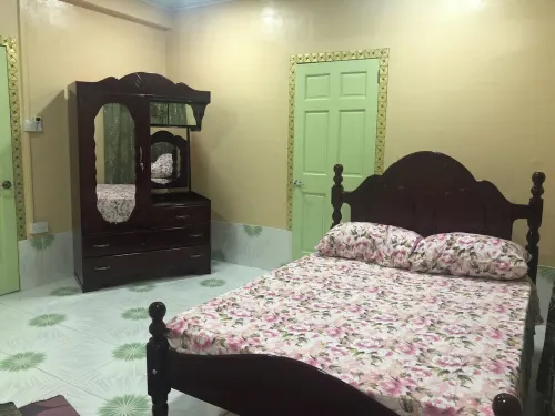 Superb apartment with AC located on the public road seawall