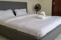 Furnished apartments in Migori : Deluxe Double Room Hotel a 
