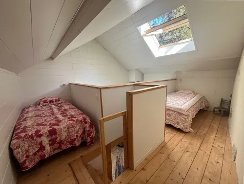 Cottage 2 steps from the lakes Hotels in Doucier