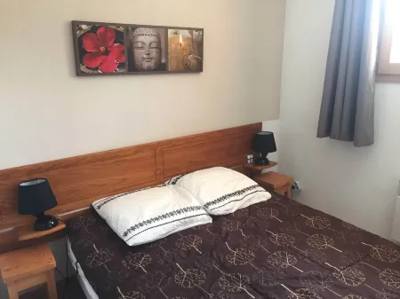 Appart Plein sud 6pers Face aux Pistes Отели в г. Сент-Этьен-ан-Деволюи