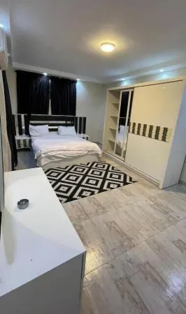 Apartment 3 rooms outside Compound Отели рядом с достопримечательностью «Зоопарк Гизы»