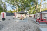 Wasaga Beach Summer Cottages & Cabins